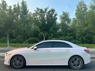2023 Mercedes-Benz A-Класс 180 Long IV (W177) Рестайлинг, белый, 1540000 рублей, вид 4