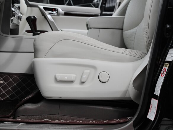 2015 Lexus GX 460 II Рестайлинг, чёрный, 4290000 рублей - вид 9