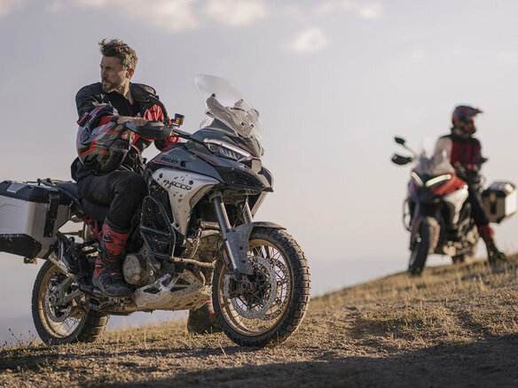 2026 Ducati Multistrada V4, зелёный, 3475000 рублей - вид 12