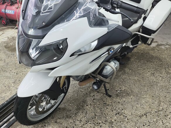 2018 BMW R 1200 RT, белый, 1100000 рублей