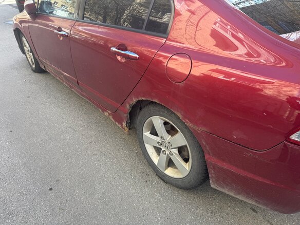 2008 Honda Civic VIII, красный, 500000 рублей - вид 7