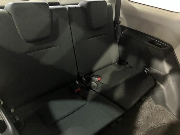 2016 Toyota Wish II Рестайлинг, белый, 1260000 рублей - вид 18