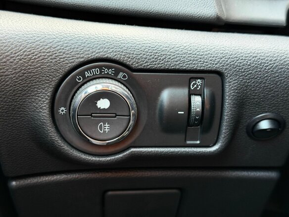 2010 Opel Astra J, чёрный, 649000 рублей - вид 24