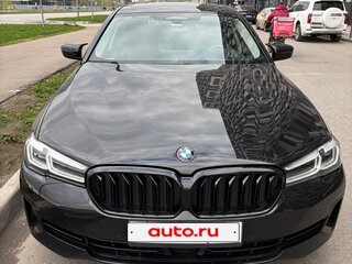 2022 BMW 5 серии 520i VII (G30/G31/G38) Рестайлинг, чёрный, 4635000 рублей, вид 1