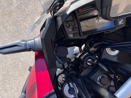 2014 Honda VFR 1200X (Crosstourer), красный, 950000 рублей, вид 1