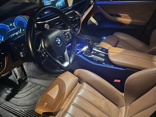 2017 BMW 5 серии 530i xDrive VII (G30/G31/G38), белый, 3000000 рублей, вид 4