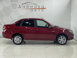 2026 Lada (ВАЗ) Granta I Рестайлинг, красный, 1238000 рублей, вид 4