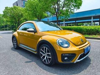 2019 Volkswagen Beetle II (A5), золотистый, 1600000 рублей, вид 3