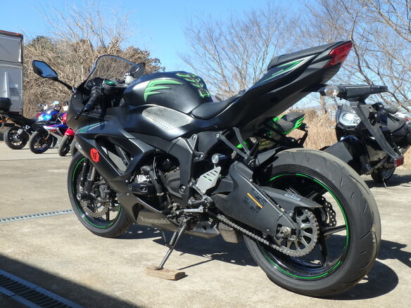 2015 Kawasaki ZX-6 Ninja, чёрный, 800000 рублей - вид 6