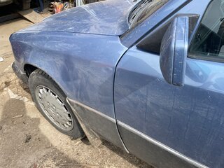 1985 Mercedes-Benz W124 300, голубой, 450000 рублей, вид 5