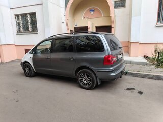 2004 Volkswagen Sharan I Рестайлинг 2, серый, 480000 рублей, вид 3