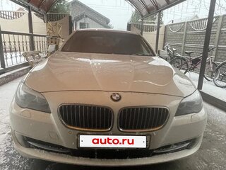 2012 BMW 5 серии 520i VI (F10/F11/F07), белый, 1700000 рублей, вид 2