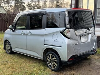 2020 Toyota Tank I, серебристый, 1370000 рублей, вид 1