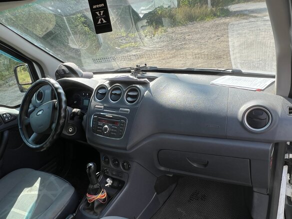 2011 Ford Transit Connect, белый, 580000 рублей - вид 11