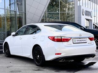 2014 Lexus ES 250 VI, белый, 1780000 рублей, вид 4