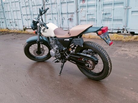 2003 Honda FTR 223, белый, 259000 рублей, вид 3