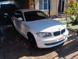 2007 BMW 1 серии 116i I (E81/E82/E87/E88) Рестайлинг, белый, 949000 рублей, вид 2