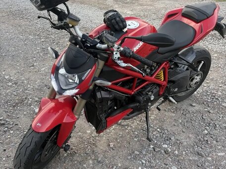 2013 Ducati Streetfighter, красный, 630000 рублей, вид 1