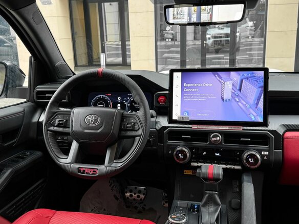2026 Toyota Tacoma IV, белый, 11490000 рублей - вид 15