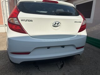 2015 Hyundai Solaris I Рестайлинг, белый, 1090000 рублей, вид 2