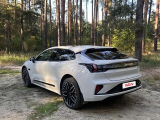 2025 Zeekr 001 100 kWh I Рестайлинг 1, серый, 7400000 рублей, вид 4