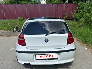 2008 BMW 1 серии 116i I (E81/E82/E87/E88) Рестайлинг, белый, 720000 рублей, вид 4