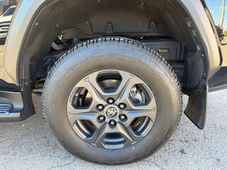 2024 Toyota Land Cruiser 300 Series, чёрный, 11550000 рублей, вид 5