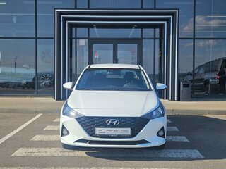 2020 Hyundai Solaris II Рестайлинг, белый, 1129000 рублей, вид 2