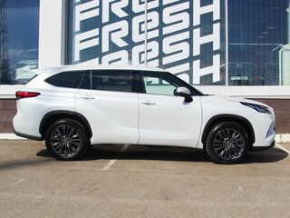 2026 Toyota Highlander IV (XU70), белый, 5660000 рублей, вид 5