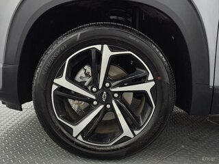 2023 Chevrolet TrailBlazer III, серый, 1490000 рублей, вид 5