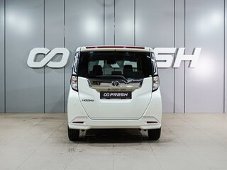 2021 Toyota Roomy I Рестайлинг, белый, 1499000 рублей, вид 4