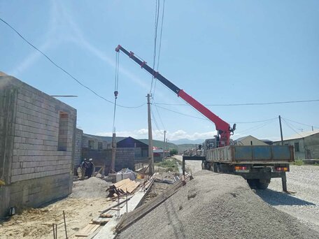 2006 КамАЗ 43118, серый, 2900000 рублей, вид 3