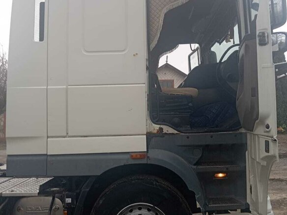 2010 DAF XF 105, белый, 2500000 рублей - вид 4
