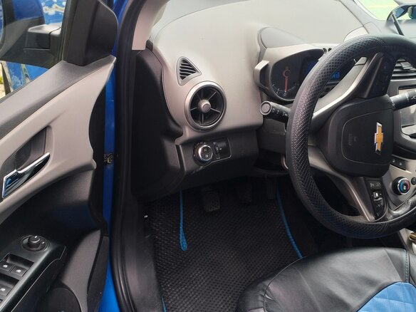 2013 Chevrolet Aveo II, синий, 500000 рублей - вид 3
