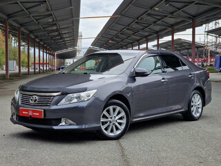 2013 Toyota Camry VII (XV50), серый, 1644900 рублей, вид 4