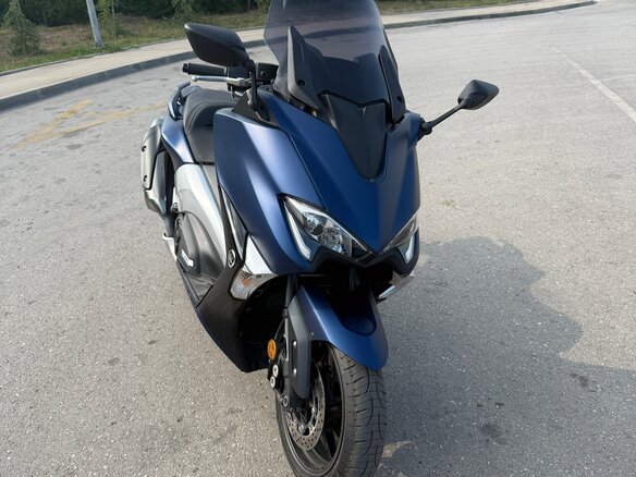 2017 Yamaha TMAX, синий, 920000 рублей