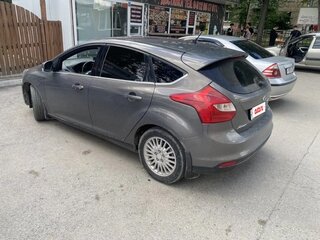 2012 Ford Focus III, коричневый, 600000 рублей, вид 5