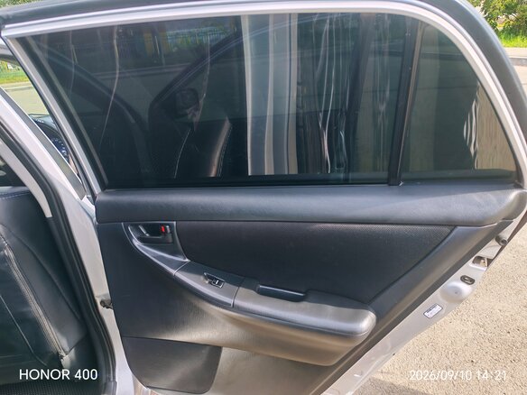 2003 Toyota Corolla Runx IX (E120, E130), серый, 530000 рублей - вид 12