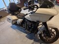 2023 Harley-Davidson Road Glide Special, бежевый, 2250000 рублей - вид 2