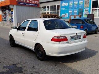 2011 Fiat Albea I Рестайлинг, белый, 380000 рублей, вид 5