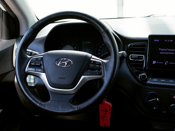 2018 Hyundai Solaris II, белый - вид 18