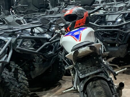 2019 BMW S 1000 R, белый, 1000000 рублей, вид 3