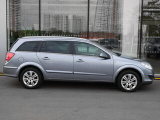 2011 Opel Astra H Рестайлинг, серебристый, 498000 рублей, вид 4
