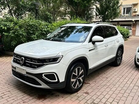 2023 Volkswagen Tayron I Рестайлинг, белый, 2700000 рублей, вид 1