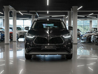 2026 Toyota Highlander IV (XU70), чёрный, 5540000 рублей, вид 3