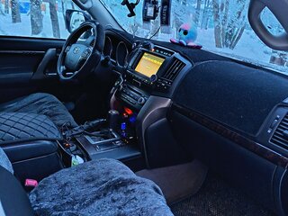 2010 Toyota Land Cruiser 200 Series, чёрный, 3200000 рублей, вид 4