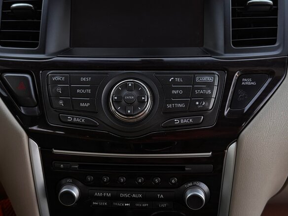 2015 Nissan Pathfinder IV, белый, 1550000 рублей - вид 20