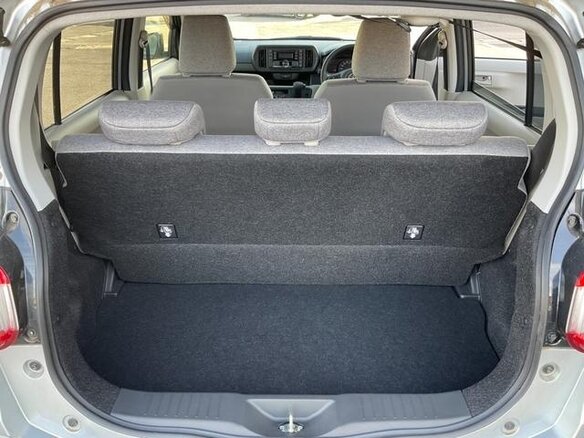 2021 Toyota Passo III Рестайлинг, серебристый, 720007 рублей - вид 8