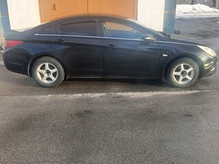 2010 Hyundai Sonata VI (YF), чёрный, 1100000 рублей, вид 3
