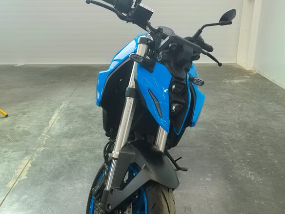 2023 Suzuki GSX-8S, синий, 789000 рублей - вид 4